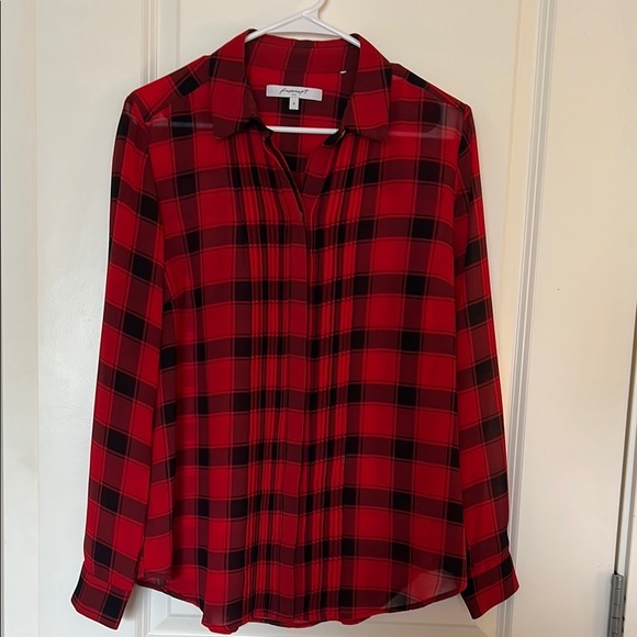 Foxcroft Plaid Long Sleeve Button Down Red Black Size 8 (Medium) - Picture 1 of 6